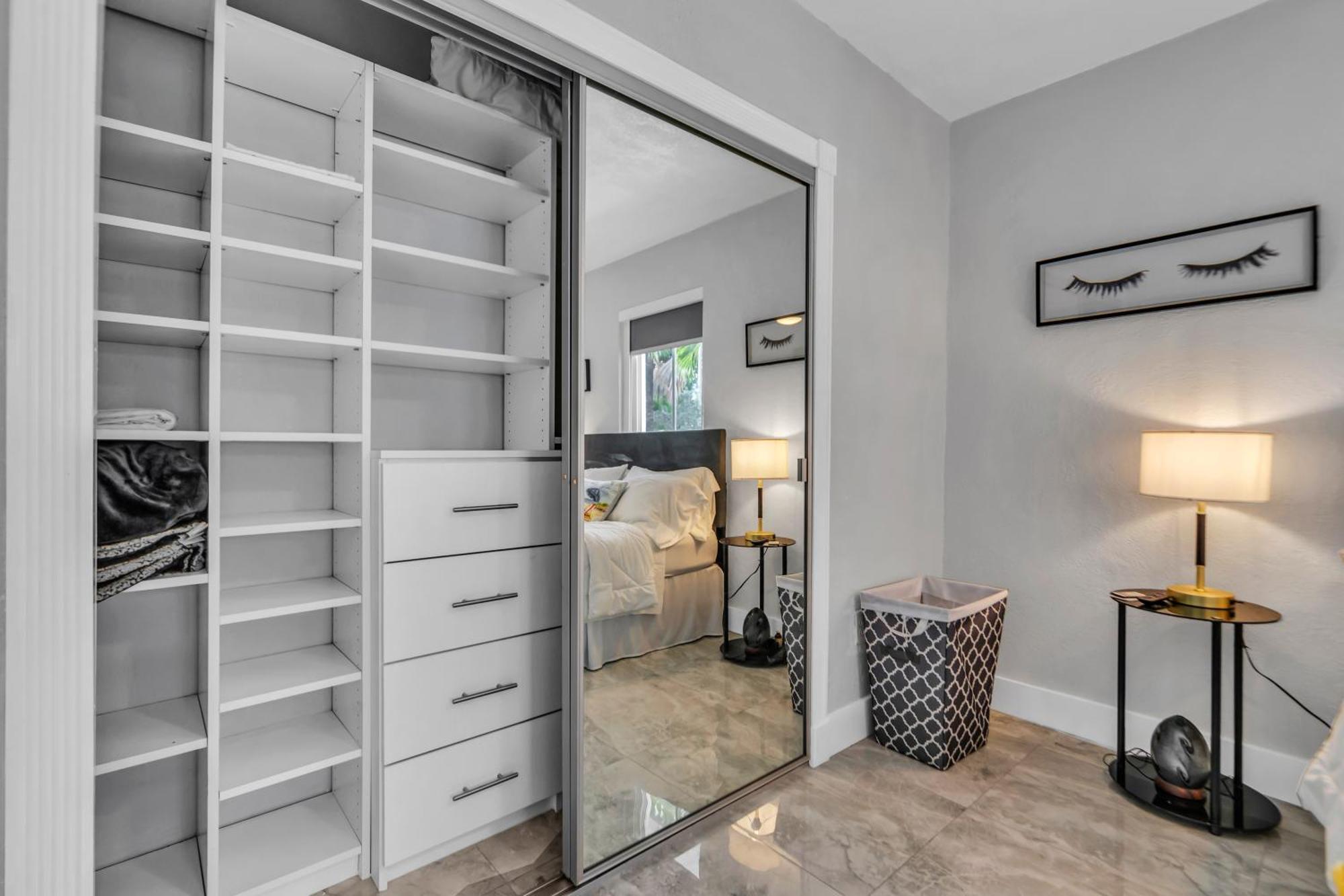 Little Gables Studio-Your Miami Escape-10Min Airport المظهر الخارجي الصورة